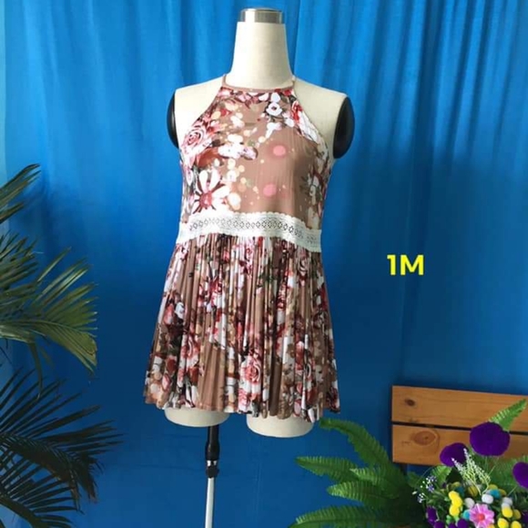 dresses - Picture 1 of 1